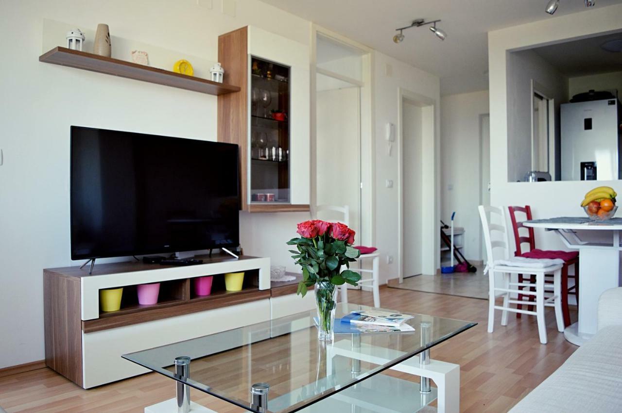 Apartman Andrijana Lovran Bagian luar foto