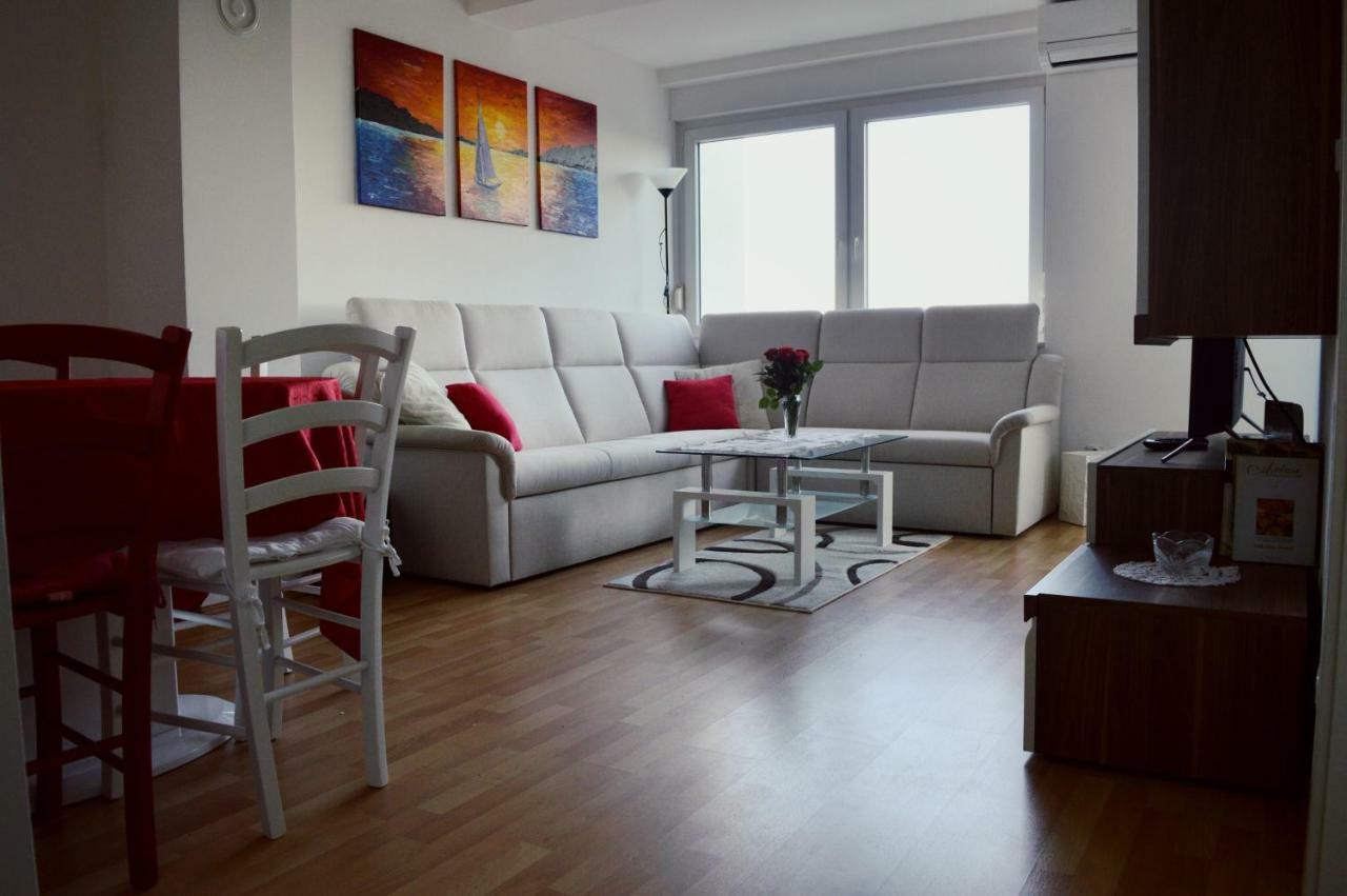 Apartman Andrijana Lovran Bagian luar foto