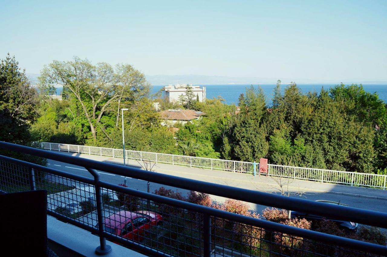 Apartman Andrijana Lovran Bagian luar foto